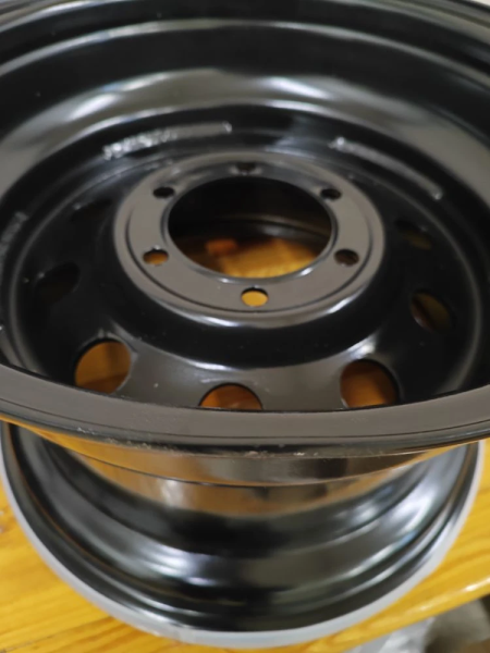 Диск усиленный Тойота Ниссан стальной черный 6x139,7 10xR16 d110 ET-44 (уценка)