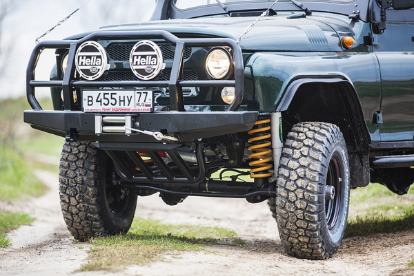 Бампер РИФ силовой передний УАЗ Хантер с защитной дугой