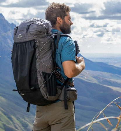 4 Рюкзак туристический Naturehike 60 л, черный