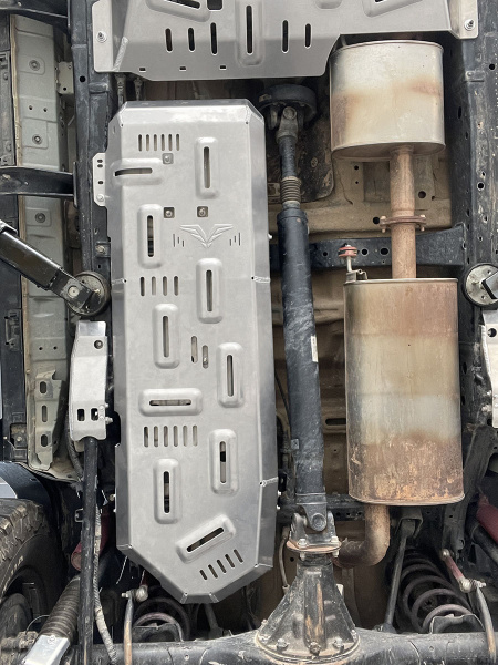 Защита Falcon топливного бака для TANK 400 2.0T (2024+), алюминий, 5 мм