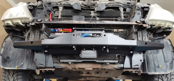 Площадка РИФ под лебёдку в штатный бампер Nissan Patrol Y62 2010+