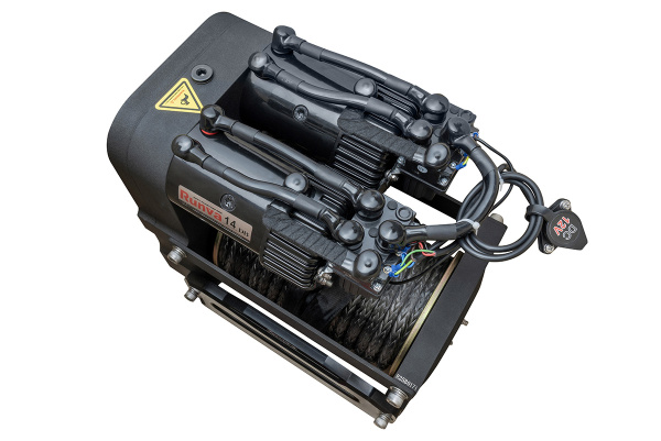 Лебёдка электрическая 12V Runva 14000 lbs 6350 кг двухмоторная (синтетический трос)