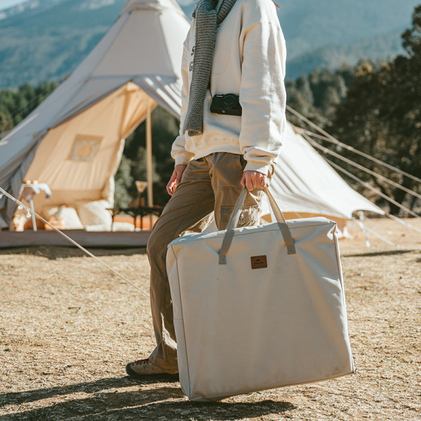 4 Стол туристический Naturehike MINI, 48х48х54 см, складной, с отделением для посуды, бежевый