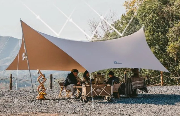 4.Тент кемпинговый Naturehike Lianyun, алюминиевый каркас, золотистый