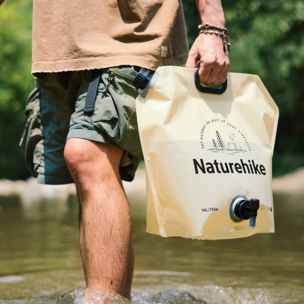 Канистра Naturehike Ling Wo для воды, 10 л., мягкая, голубая
