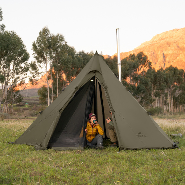 4 Палатка Naturehike Пирамидальная, коричнево-зеленая