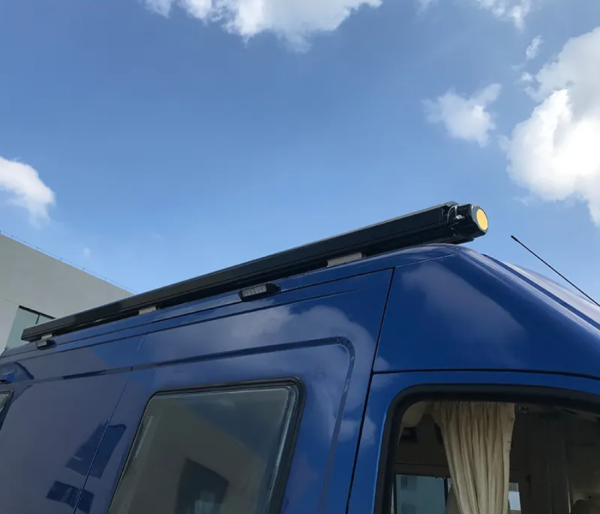 Маркиза автомобильная РИФ 3,0х2,5 м кассетная с электроприводом, корпус черный.