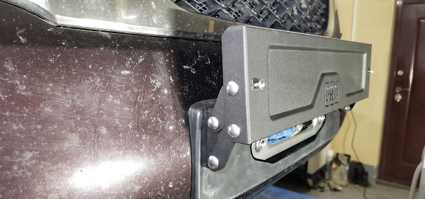 Площадка РИФ под лебёдку в штатный бампер Nissan Patrol Y62 2010+