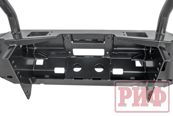 Бампер РИФ силовой передний Mitsubishi Pajero Sport 2015-2020 под доп. фары, с защитной дугой и защитой бачка омывателя (фары в комплект не входят)