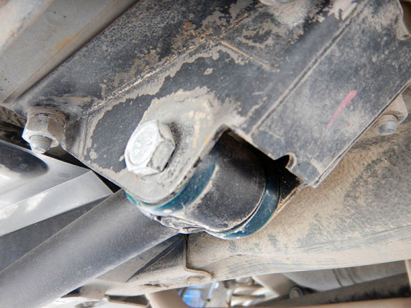 Тяги продольные нижние LADA 4x4, Chevrolet Niva, LADA Urban