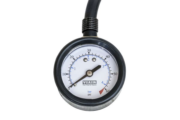 Манометр 2" с шлангом для стравливания от 0 до 4 атм