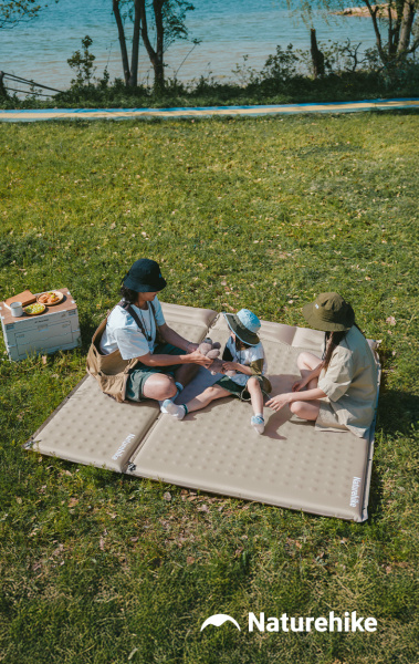 Коврик самонадувающийся Naturehike двойной 200х130х6 см, с подушками, бежевый